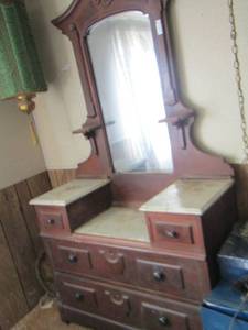 lot 1 image: EASTLAKE  ANTIQUE DRESSSER with MIRROR,  3 MARBLE TIERSTOPS, ( HAS CRACK SEE PIC) 2 DRAWERS ON BASE & 2 SMALL DRAWERS -  HT-82, W-41,  18D