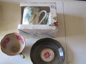 lot 206 image: Tea cup  Plate plus