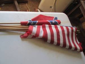 lot 217 image: American flags