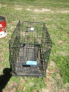 lot 250 image: small animal crate