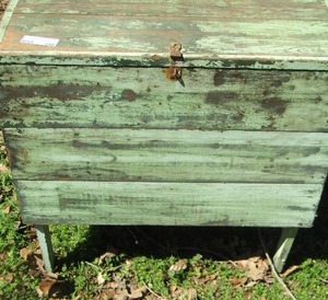 lot 249 image: Vintage Chest ON FEET - SHABBY CHIC