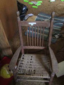 lot 262 image: small childs rocker, seat needs repaired