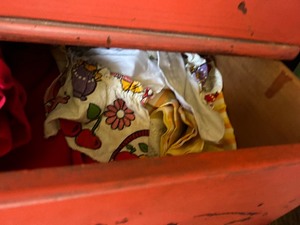 lot 307 image: LINENS