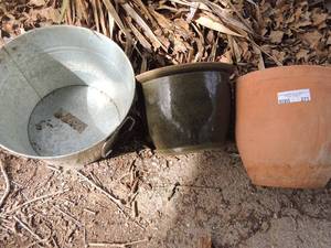 lot 271 image: CERAMIC POTS  QTY 2 & METAL PAIL