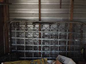 lot 280 image: VINTAGE BED SPRINGS - FULL SIZE