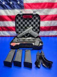 lot 3 image: NEW  Beautiful Glock 21 Gen 4 .45 Auto Pistol w 3 Magazines.  LIKE NEW CONDITION