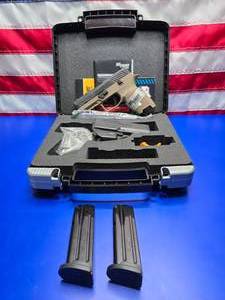 lot 57 image: WOW NEW Sig Sauer P320 Compact Medium 9mm Flat Dark Earth Two-Tone Double Action Pistol w 2 Magazines