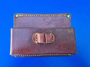 lot 26 image: Vintage Leather Creedmor Armory Ammo Pouch