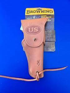 lot 33 image: Browning 1911 22 Leather Pistol Holster