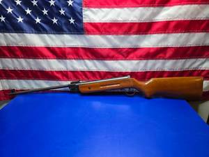 lot 157 image: Vintage Wood Stock Pellet Rifle