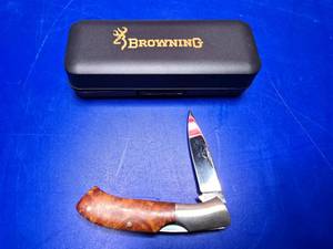 lot 257 image: Browning Quince Presentation Lockback Knife, Model 306