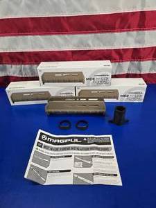 lot 87 image: Magpul MAG494-FDE MOE M0Lok Forend for Mossberg 590590A1 - Flat Dark Earth.&nbsp QUANTITY 3. BID IS TIMES THE QUANTITY