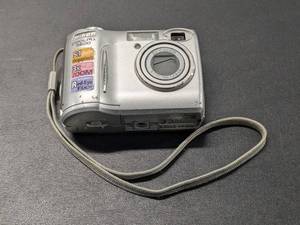 lot 84 image: Nikon Coolpix 5600 5.1mp Digital Point-n-shoot Camera