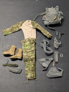 lot 132 image: Lot of Clothes & Weapon Toys, 21 Century GI Joe See Photos