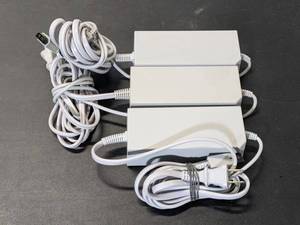 lot 209 image: Lot of 3 - Nintendo Wii Power Adapter RVL-002 (USA)