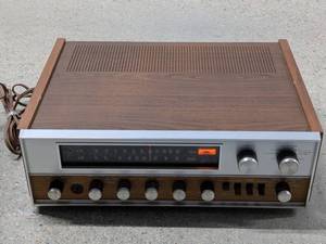 lot 294 image: VINTAGE Pioneer SX-700T Solid State Stereo Receiver