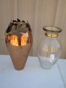 lot 77 image: clear vase with gold trim- brass vase with brass leafs