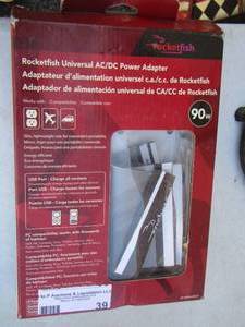 lot 39 image: Rocket fish universal acdc power adaptor