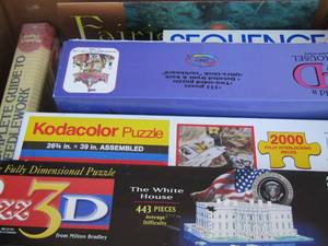 lot 171 image: puzzle lot