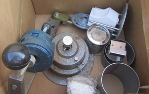 lot 178 image: DENTAL EQUIPMENT - BRACKETS, WEIGHTS AND MORE