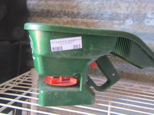 lot 203 image: Scotts hand held seeder
