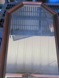 lot 227 image: wall mirror  2817