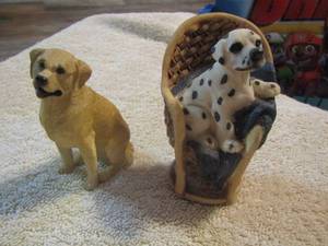 lot 22 image: DOG ART Porcelain qty 2