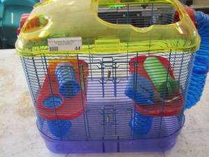 lot 44 image: like new hamster cage