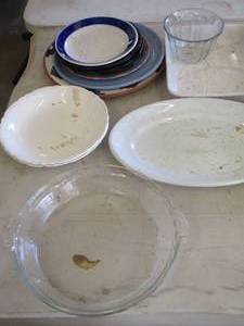 lot 66 image: misc. kitchen dish lot