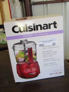 lot 82 image: Cuisinart chopper like new in original box