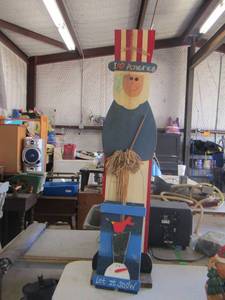lot 121 image: wood yard dcor