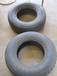 lot 125 image: 2 tires same size different brands - p22570r14-98s-ms