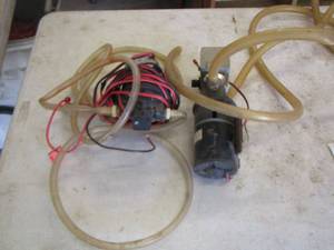 lot 161 image: 2 pumps  For unknown use