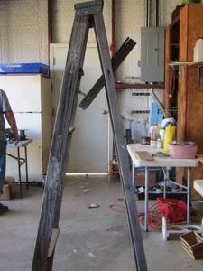 lot 165 image: 5 step, wooden step ladder