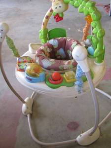 lot 167 image: baby bouncer  needs cleaned