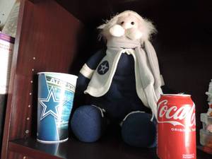 lot 2 image: cowboy gnome and cowboy plastic cup