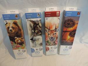 lot 50 image: Diamond dotz bears wolve dear dandelions