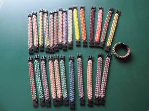 lot 89 image: Lot of paracord bracelets 27 of them