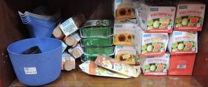 lot 123 image: About  23 Kids grow kits and way more see pic