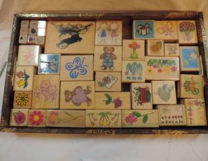 lot 163 image: Mixed lot of wooden stamps with rubber bottoms