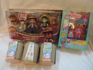 lot 173 image: Toy lot