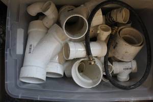 lot 204 image: PVC pieces plumbing fittings