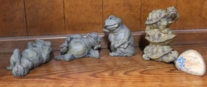lot 220 image: 3 frogs and a totem pole of turtles and a painted rock there is one frog that has a spot on it missing see all pic its on the back of frog and top of rock has a small spot on it in pic