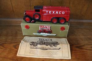 lot 223 image: 1930 Diamond Fuel tanker bank