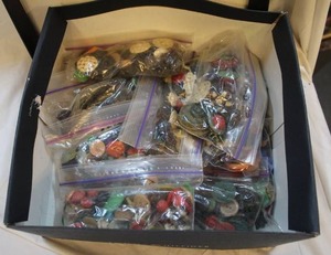 lot 309 image: Box full of buttons