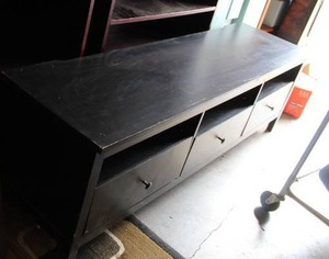 lot 313 image: Long table with three drawers