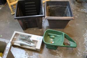 lot 333 image: Two planners a seed spreader and some two-piece outdoor flood lamp holders