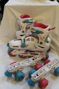 lot 341 image: Rollerblades size 3.4.5.6 also convert into skates