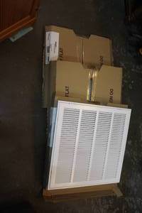lot 355 image: House vents 3 ofr them 20x20