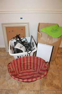 lot 47 image: Laundry baskets, framed cork board, canvas bags and more